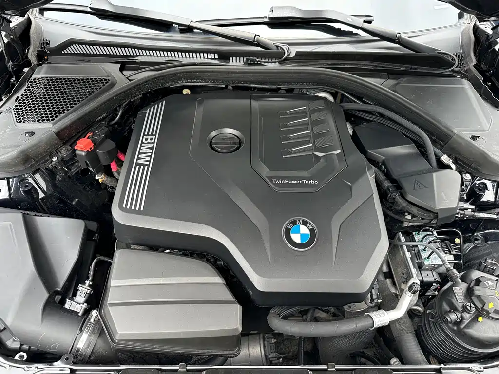 BMW 3 Series 2022 — фото 17
