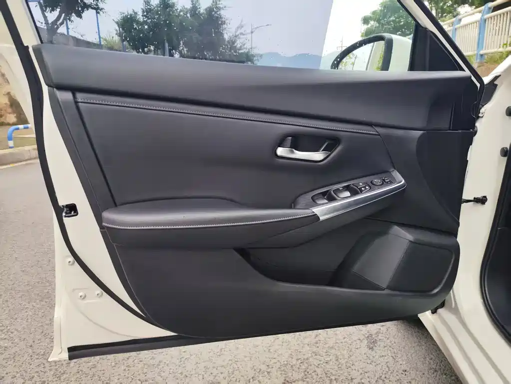 Nissan Sylphy 2021 — фото 10