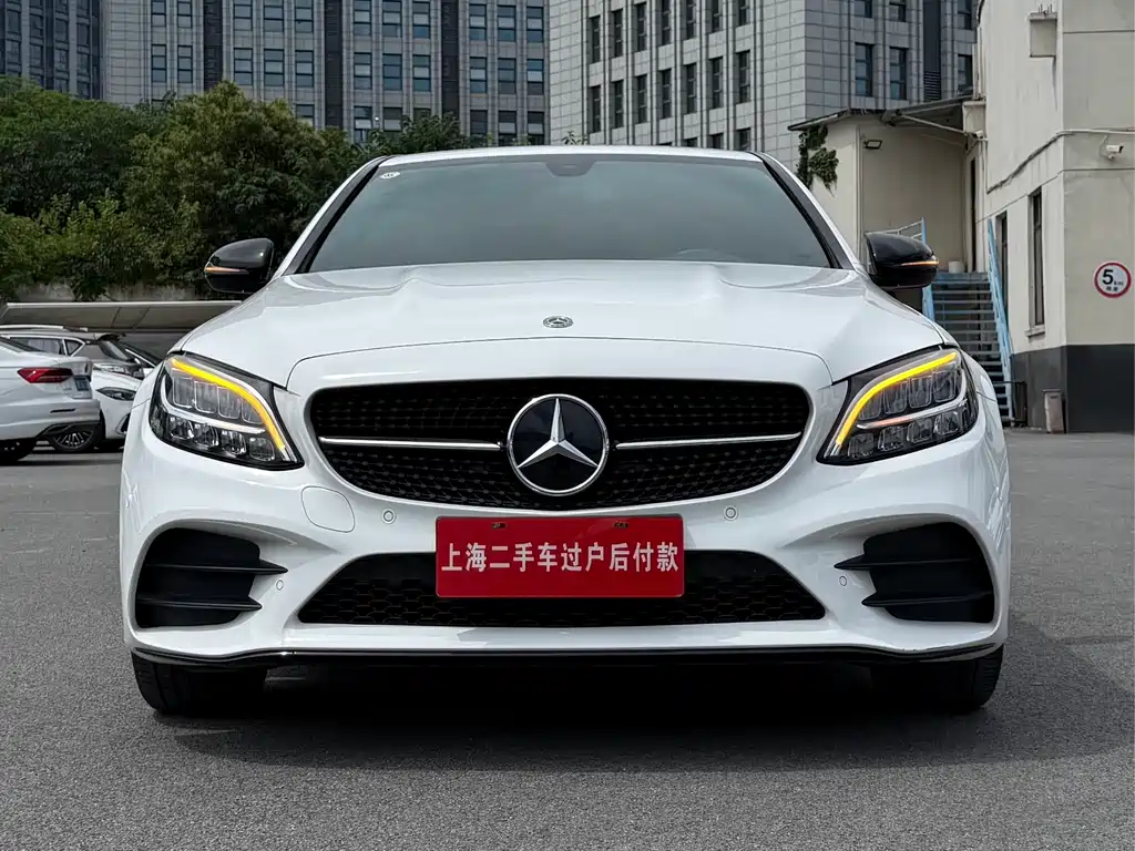 Mercedes-Benz C-Class 2021