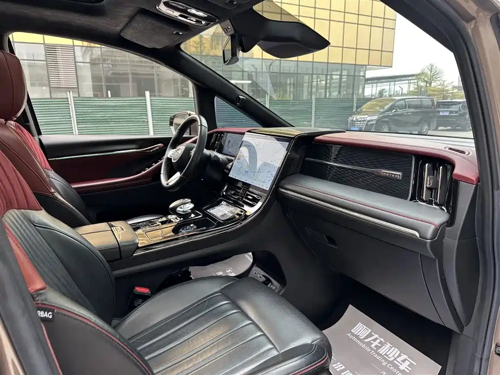 GAC Motor Trumpchi M8 2023 — фото 15