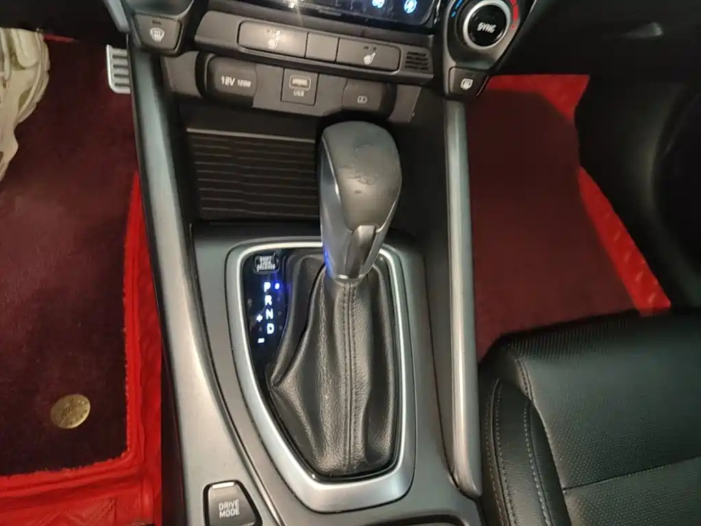 Hyundai Festa 2019 — фото 14