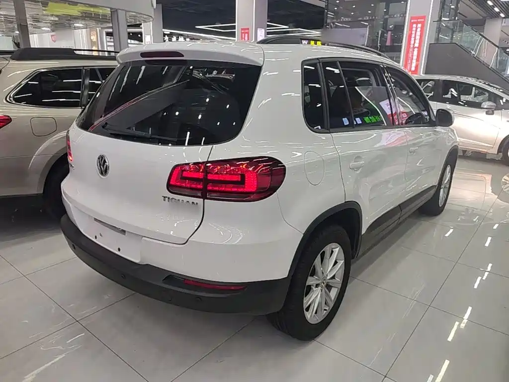 Volkswagen Tiguan 2018 — фото 7