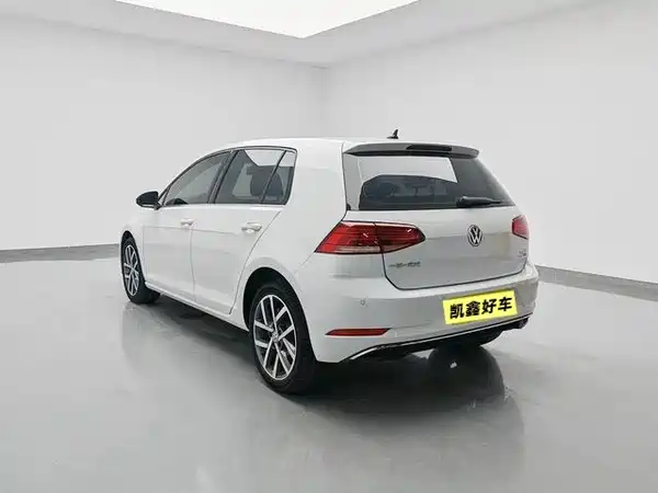 Volkswagen Golf 2020