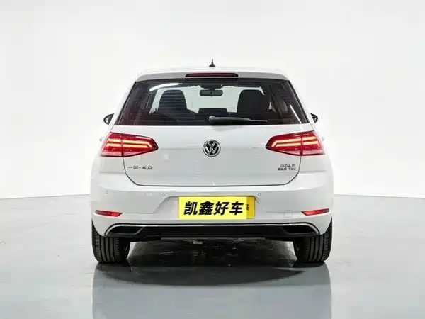 Volkswagen Golf 2020