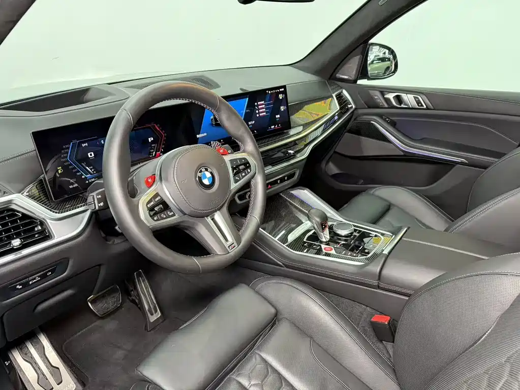BMW X5 M 2025 — фото 9