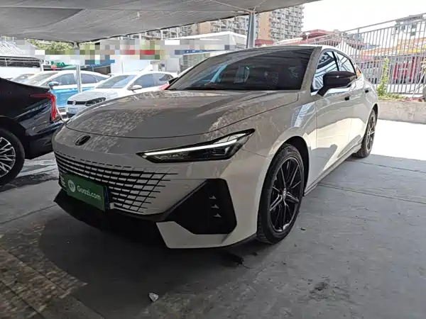 Changan UNI-V 2023