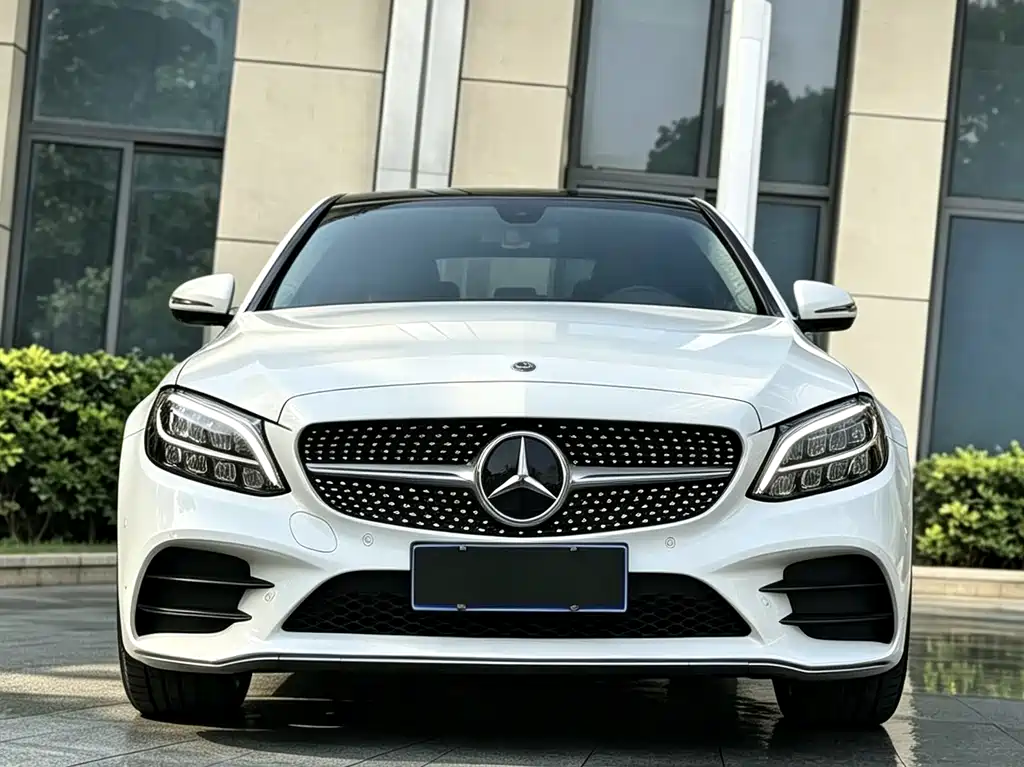 Mercedes-Benz C-Class 2021