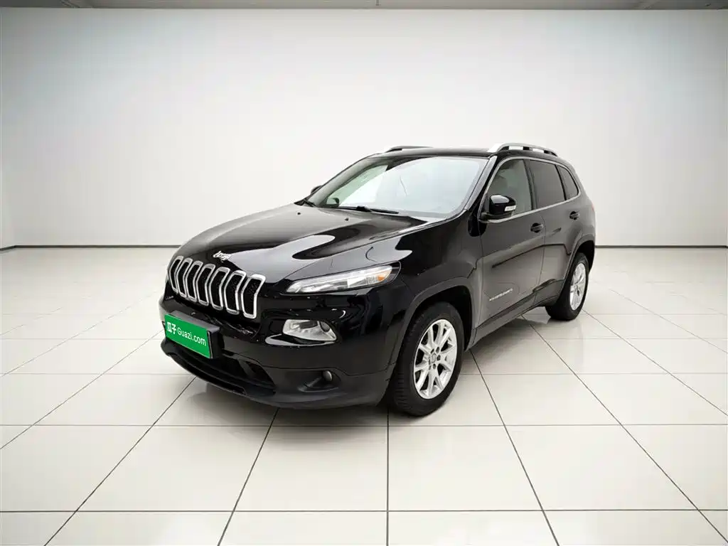 Jeep Cherokee 2017 — фото 2