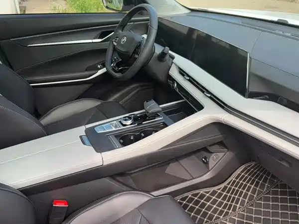 Changan CS75PLUS 2023
