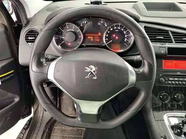Peugeot 3008 2013