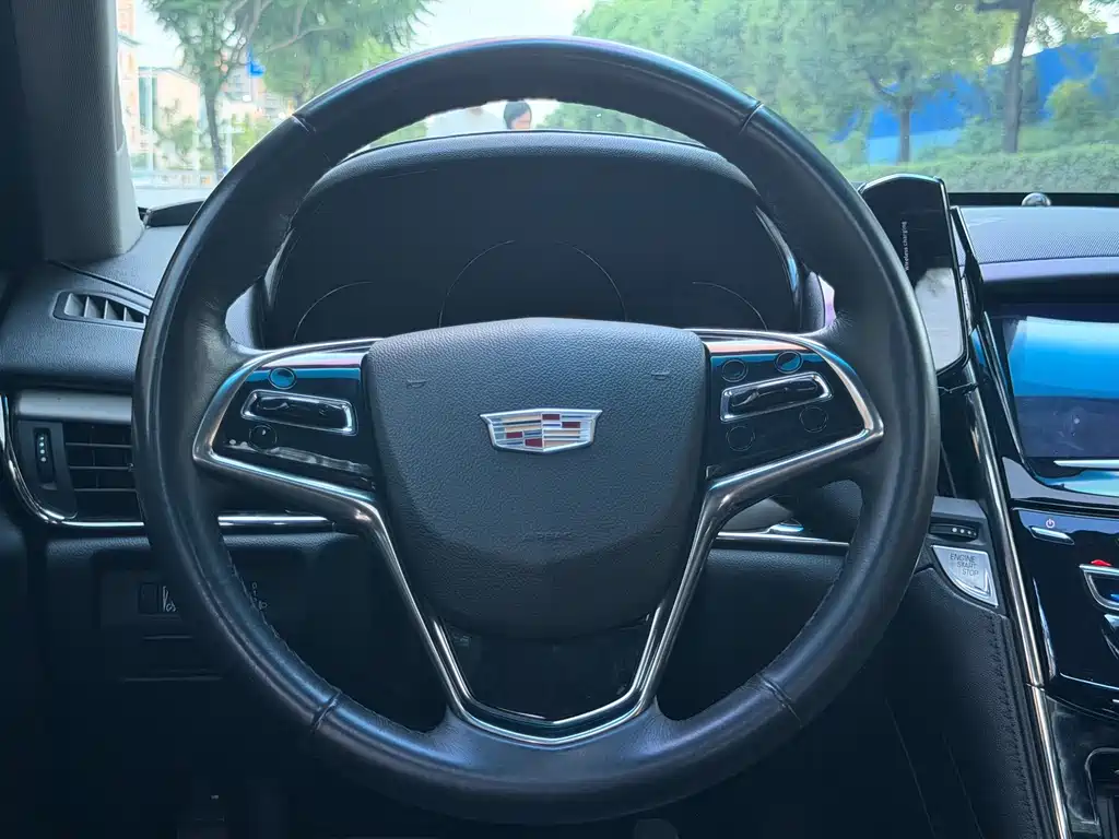 Cadillac ATS-L 2017 — фото 13