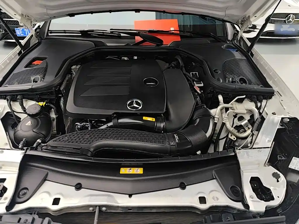 Mercedes-Benz E-Class 2022 — фото 20