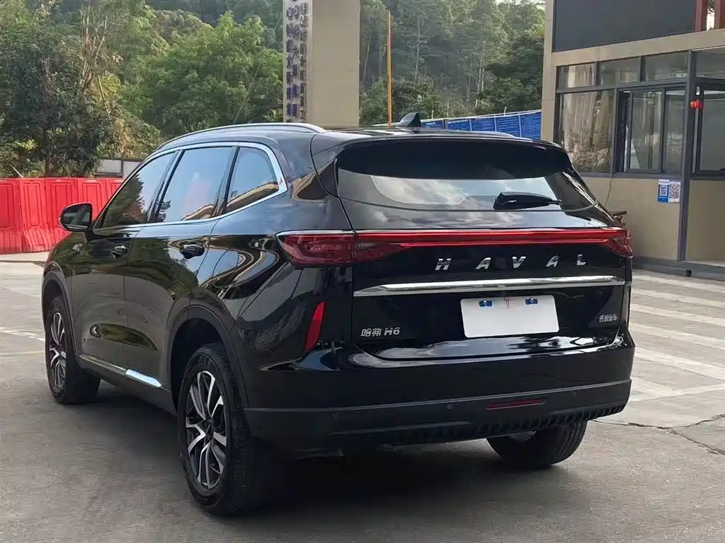 Haval H6 2023 — фото 23
