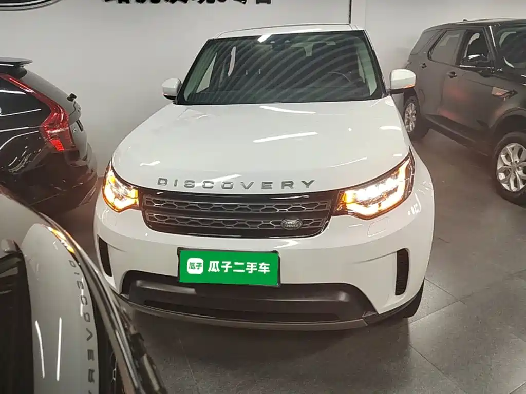 Land Rover Discovery 2018 — фото 3