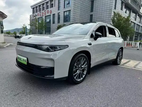 Leapmotor C10 2025
