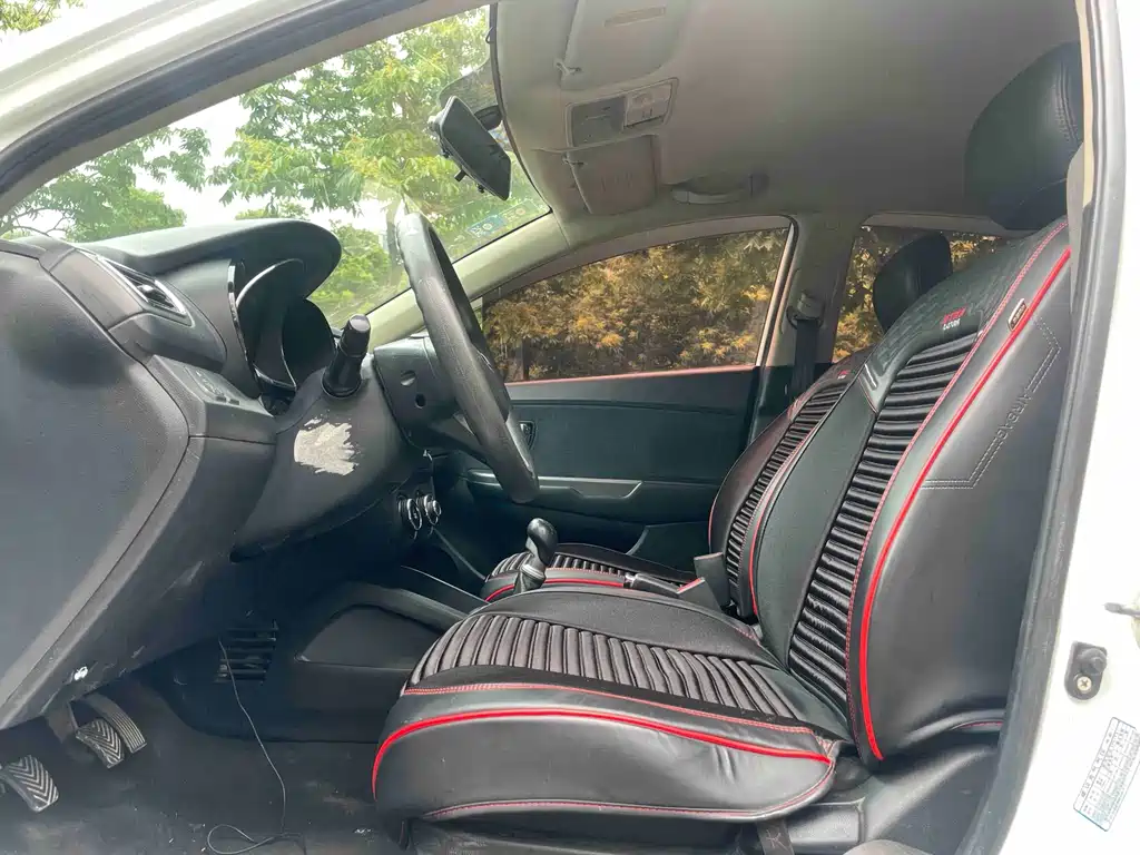Kia K2 2014