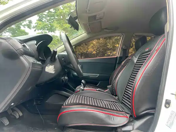 Kia K2 2014