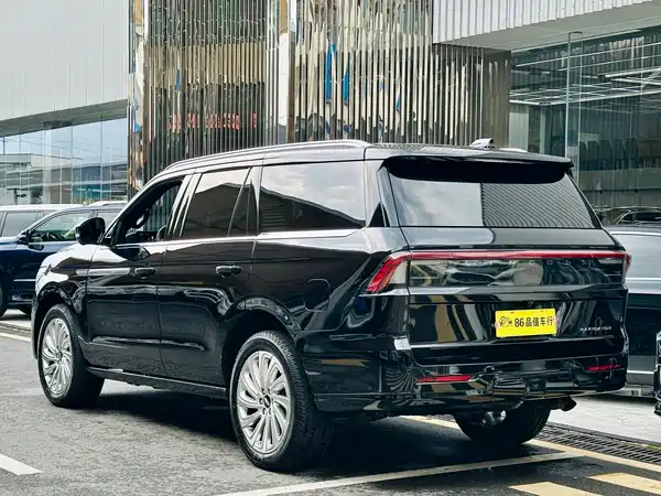 Lincoln Navigator 2025