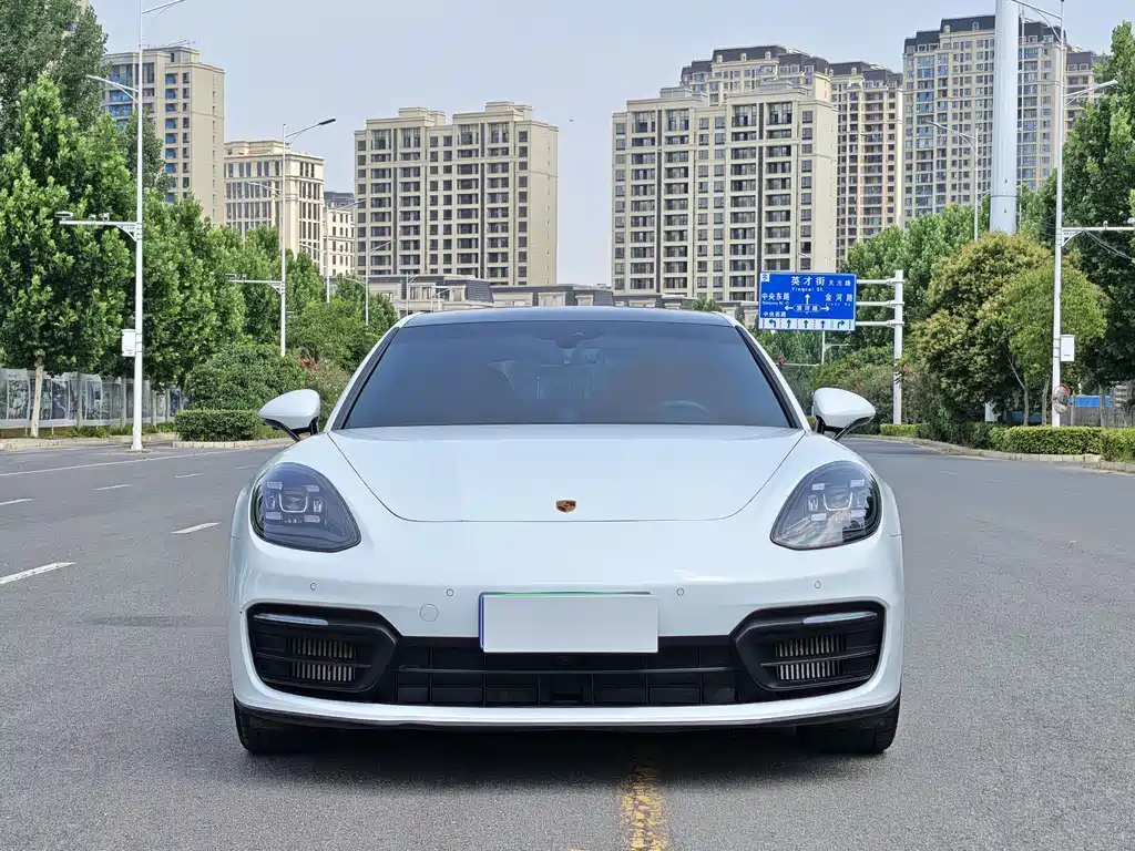 Porsche Panamera 2023 — фото 2