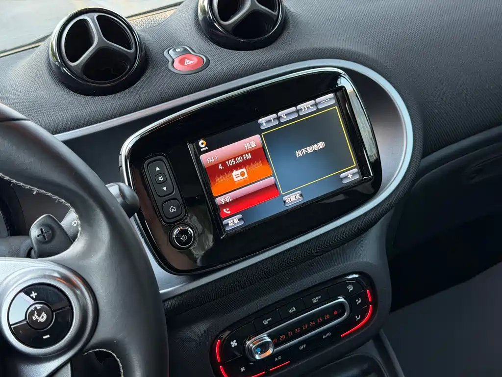 smart Fortwo 2017 — фото 10