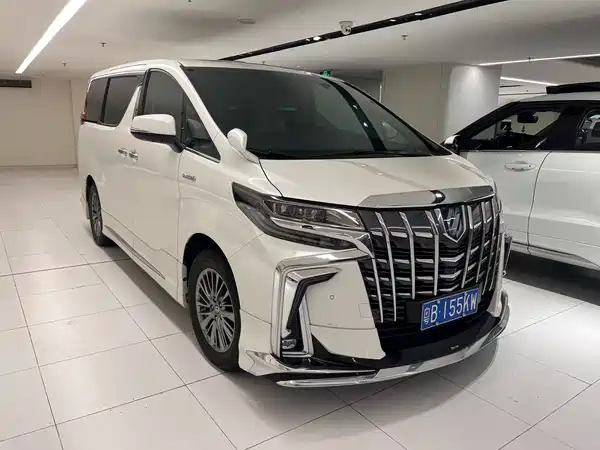 Toyota Alphard 2023