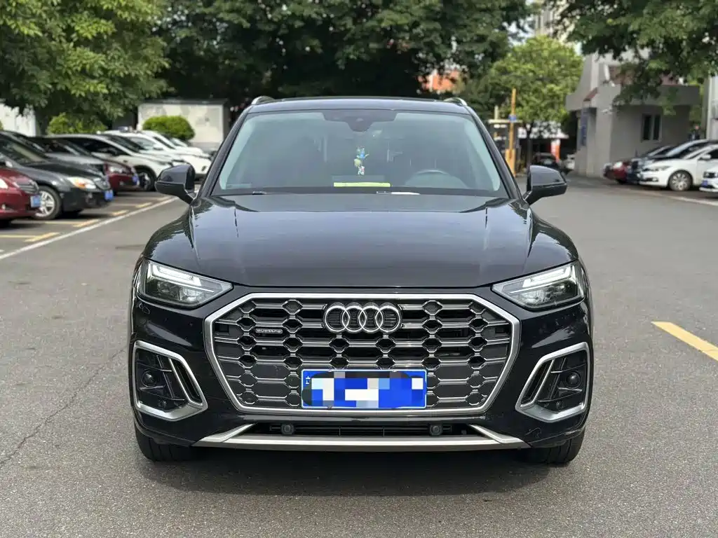 Audi Q5L 2022 — фото 2
