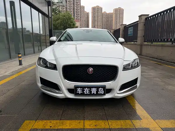 Jaguar XFL 2021