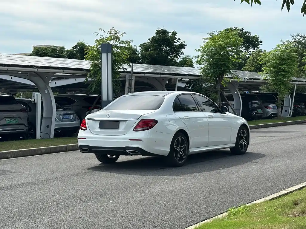Mercedes-Benz E-Class 2020