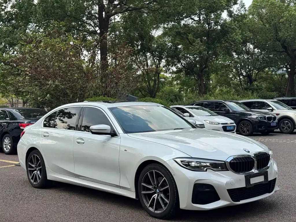 BMW 3 Series 2020