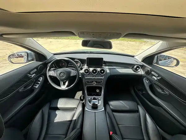 Mercedes-Benz C-Class 2016