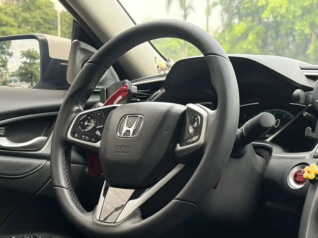 Honda Civic 2020 — фото 11