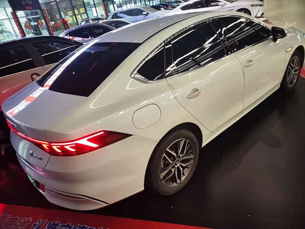BYD Qin PLUS 2024 — фото 7