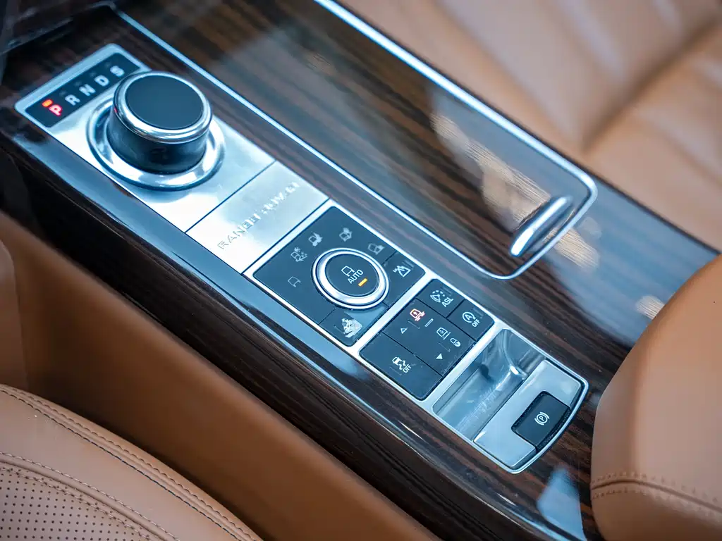 Land Rover Range Rover 2016 — фото 15