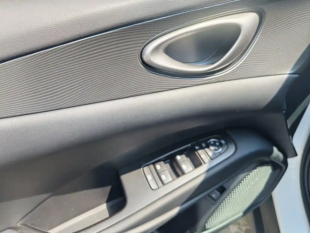 BYD Seal 06 2025 — фото 13