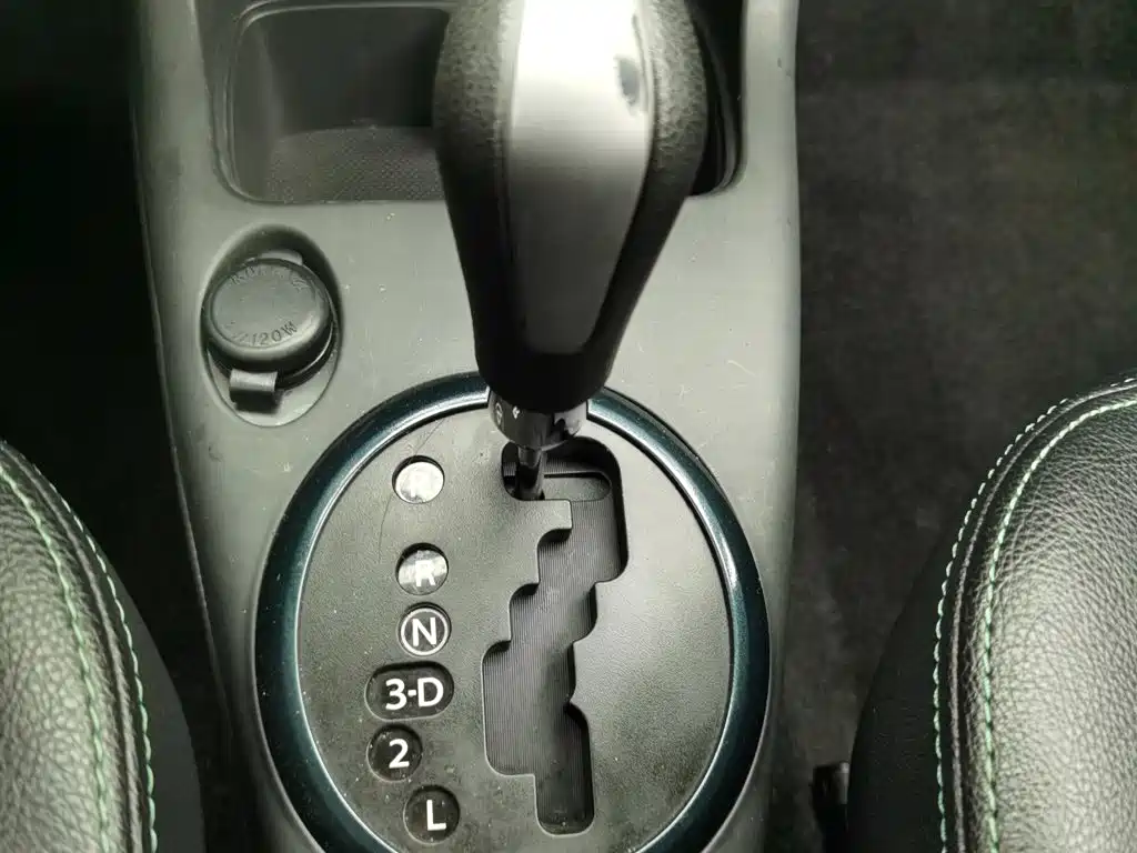 Suzuki Swift 2018 — фото 13