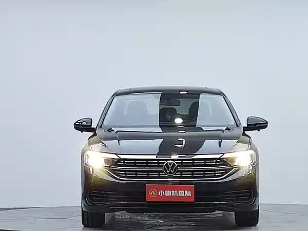 Volkswagen Sagitar 2023