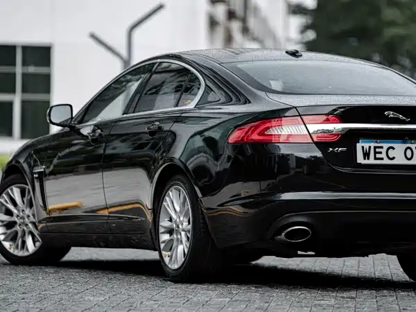 Jaguar XF 2011