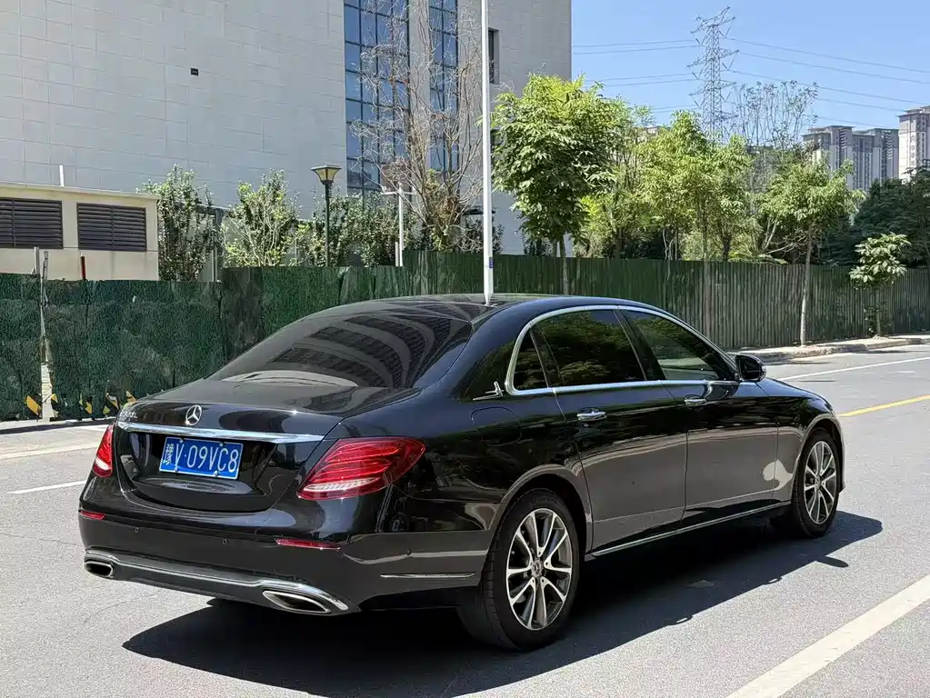 Mercedes-Benz E-Class 2018