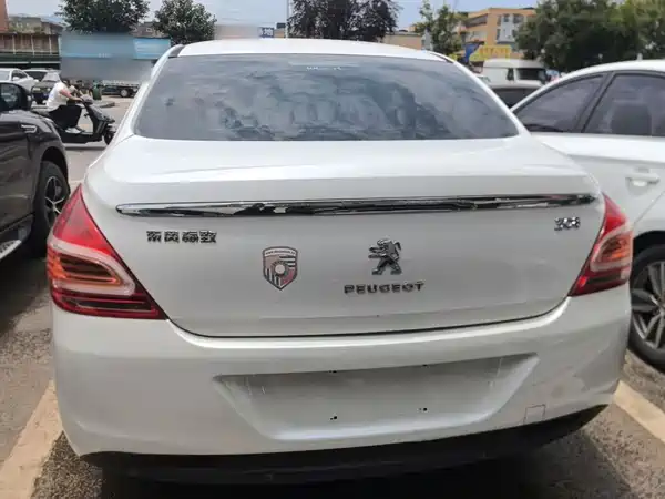 Peugeot 308 2014
