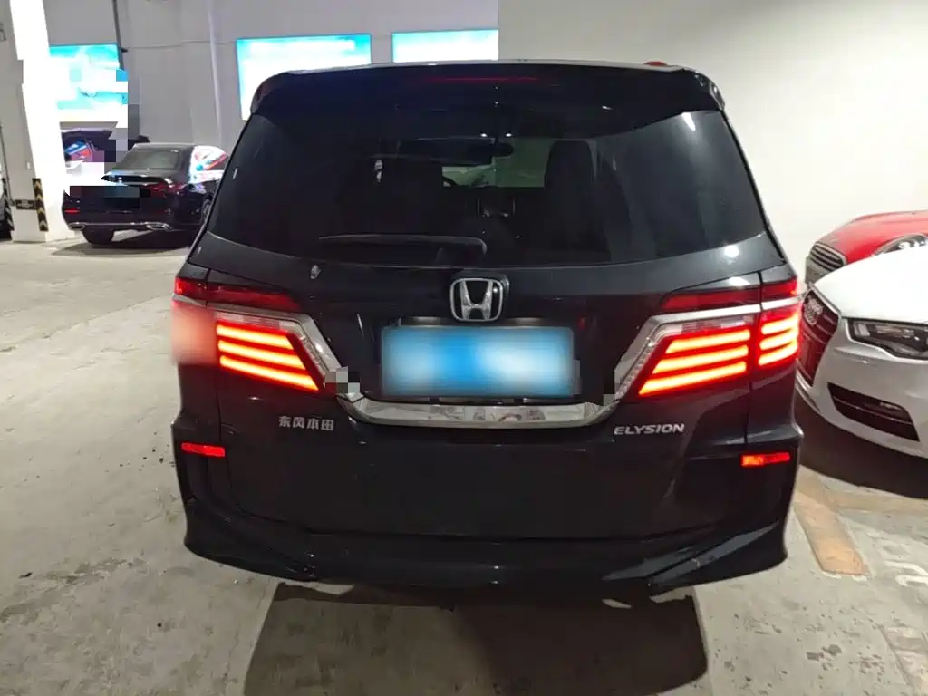 Honda Elysion 2018