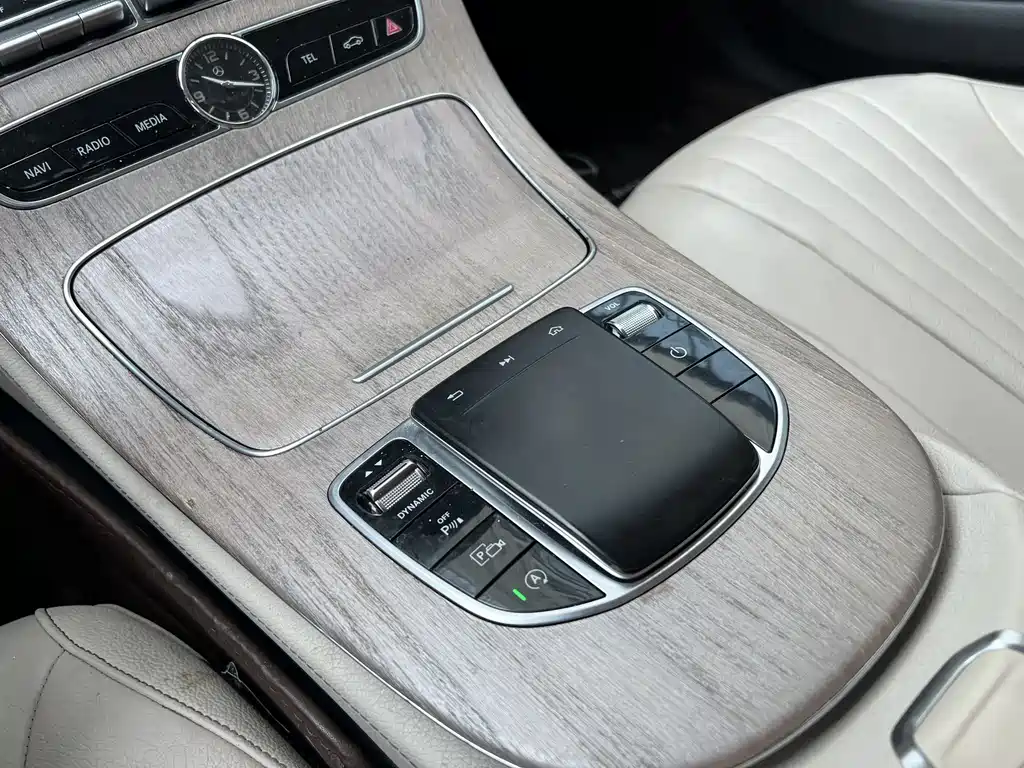 Mercedes-Benz CLS 2019 — фото 14