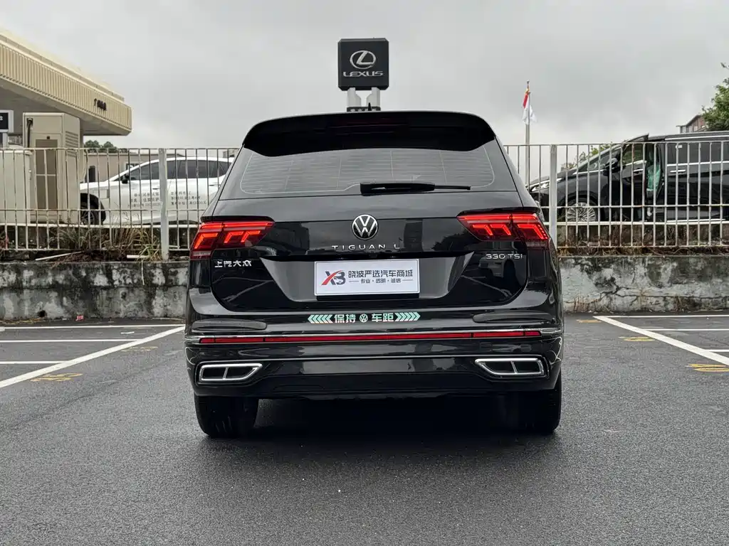 Volkswagen Tiguan L 2023 — фото 4