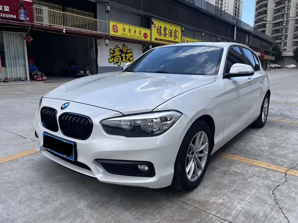 BMW 1 Series 2016 — фото 1