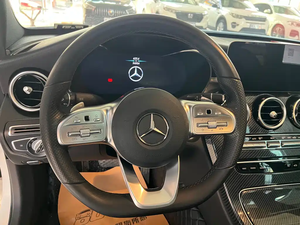 Mercedes-Benz C-Class 2020 — фото 3