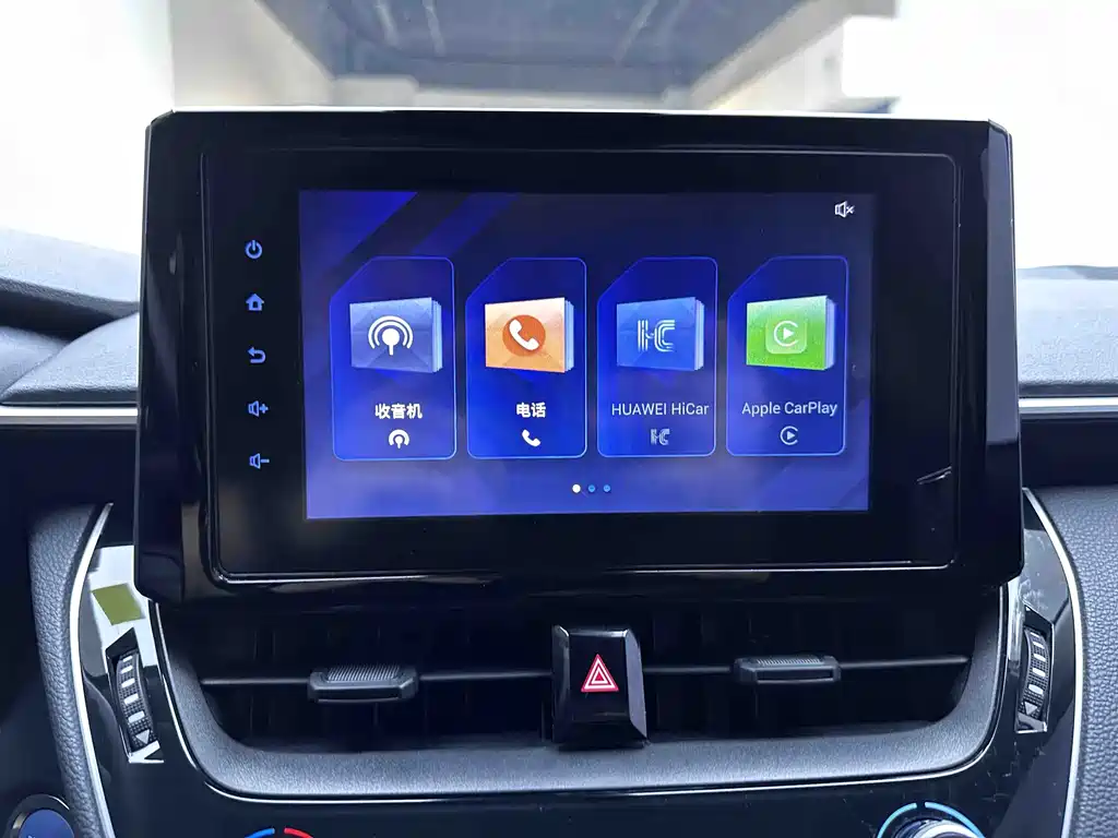 Toyota Corolla 2022 — фото 14