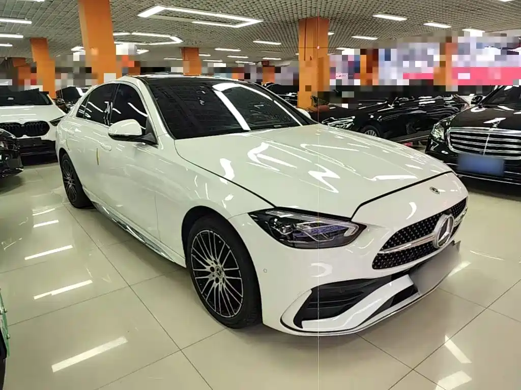 Mercedes-Benz C-Class 2022