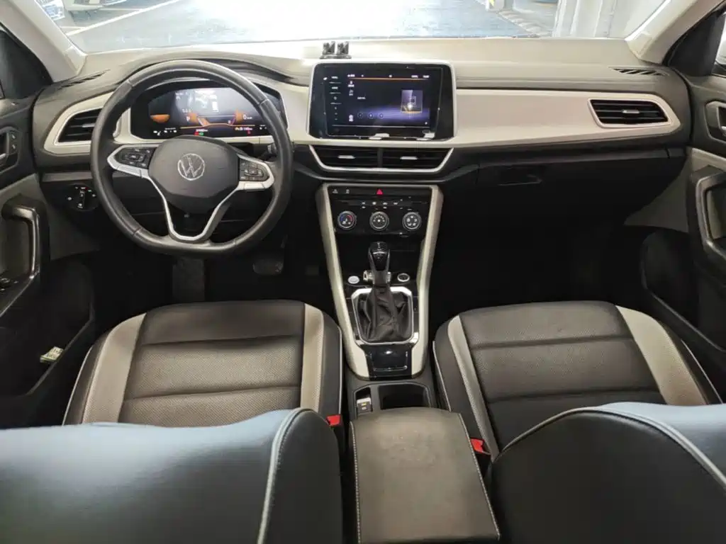 Volkswagen T-Roc 2024 — фото 16