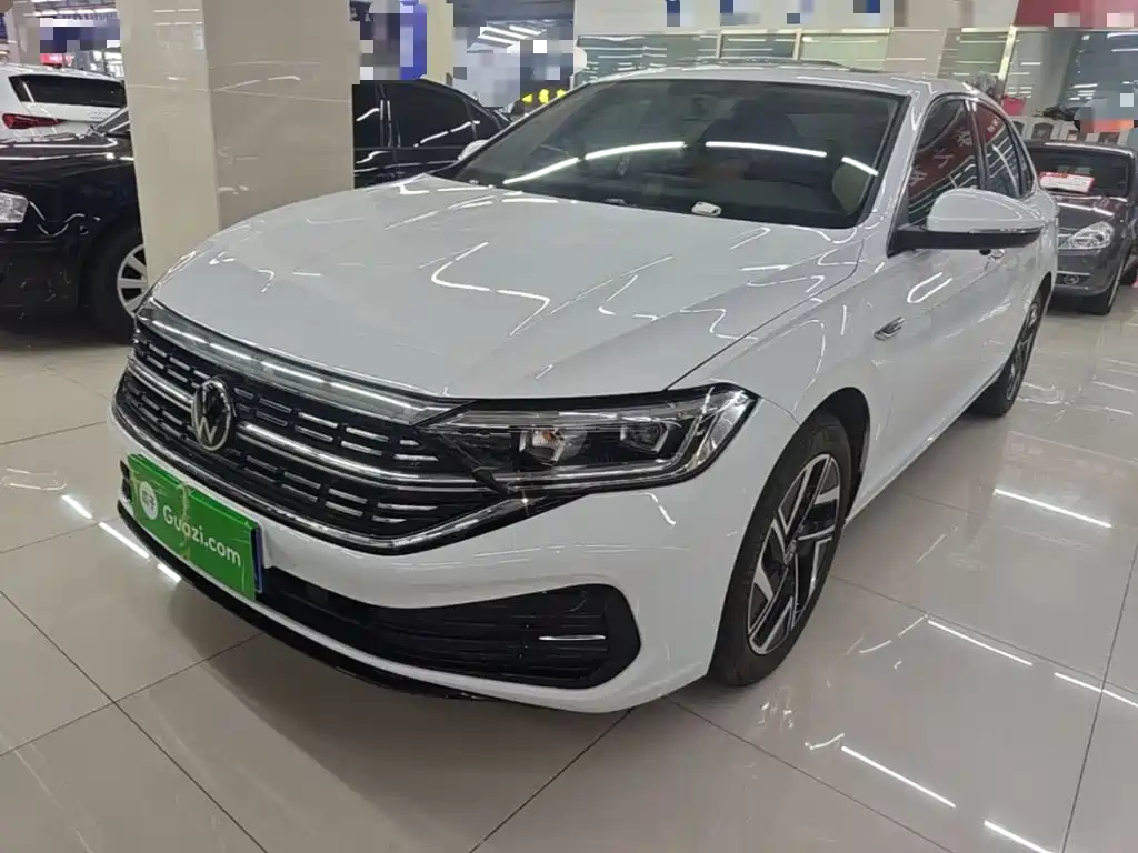 Volkswagen Sagitar 2025