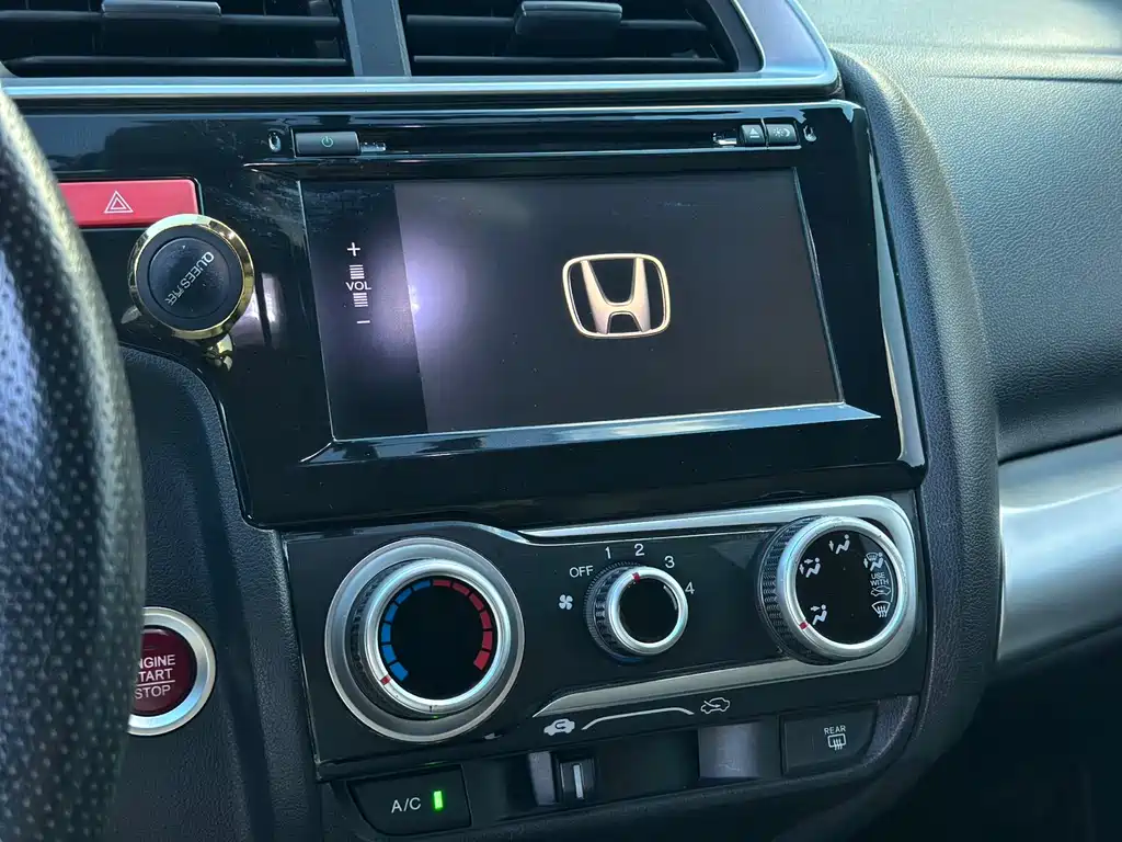 Honda Fit 2014 — фото 12