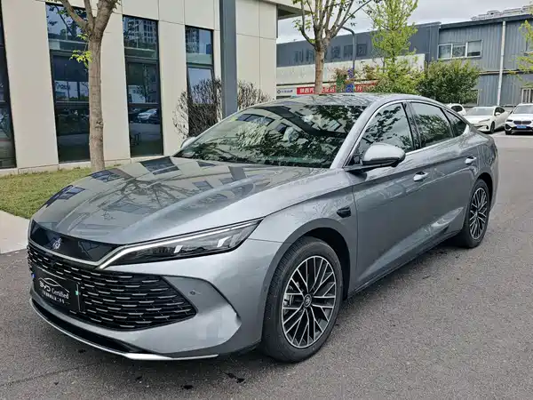 BYD Qin L 2025